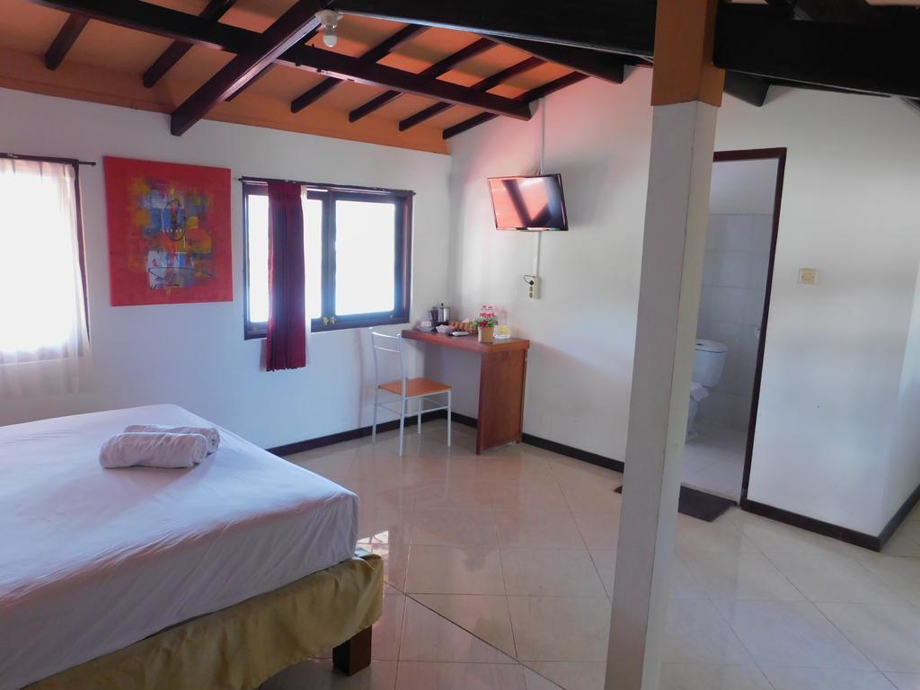 Seven Trumpets Guesthouse Maguwo Bagian luar foto